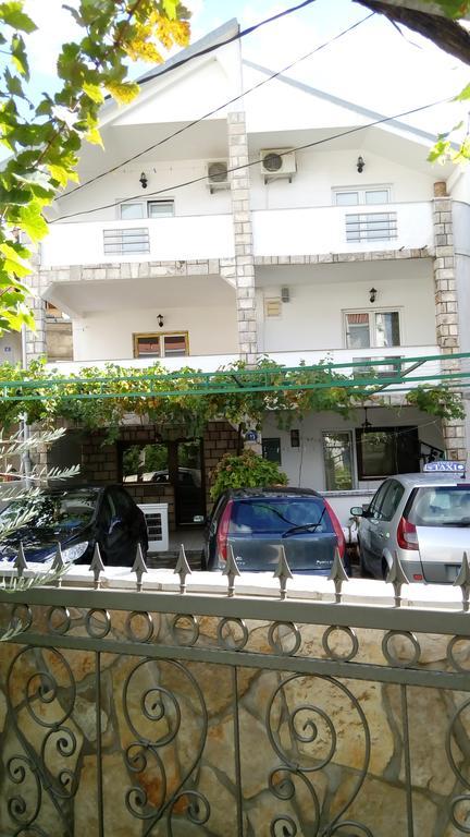 Apartments Marijana Τίβατ Εξωτερικό φωτογραφία