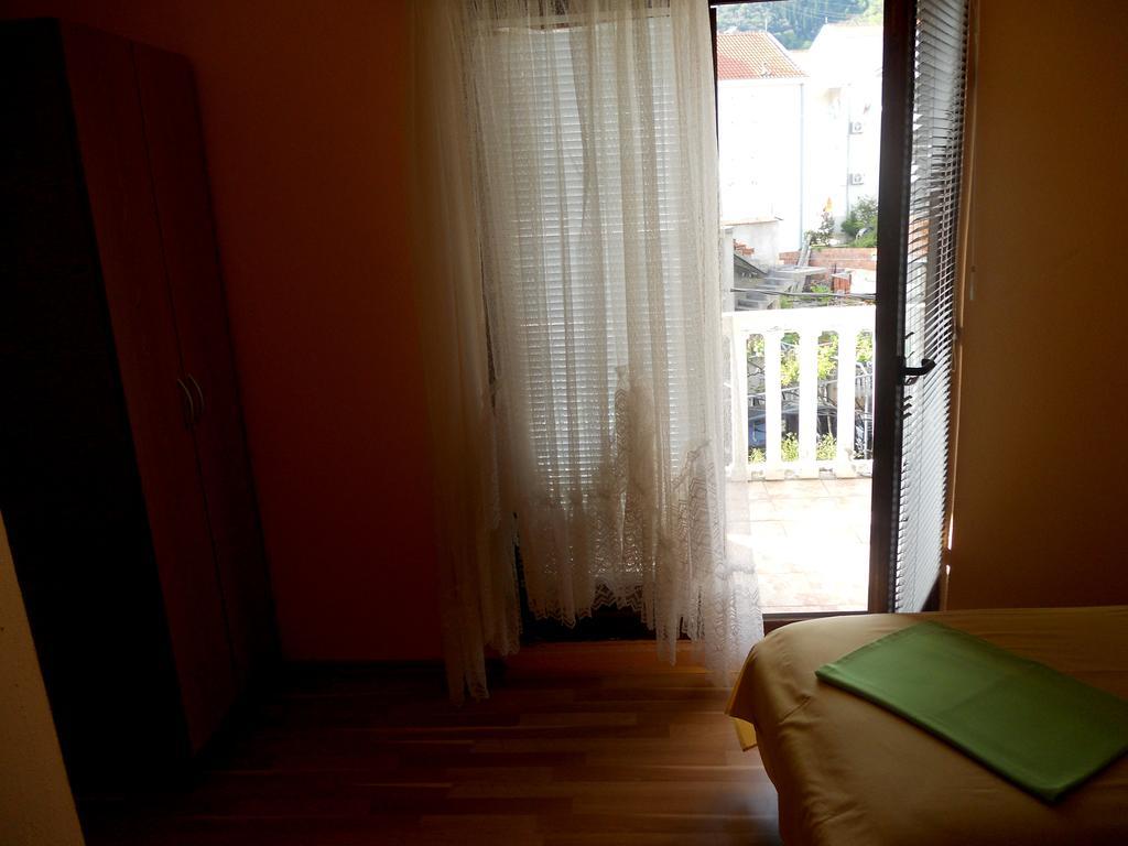 Apartments Marijana Τίβατ Δωμάτιο φωτογραφία